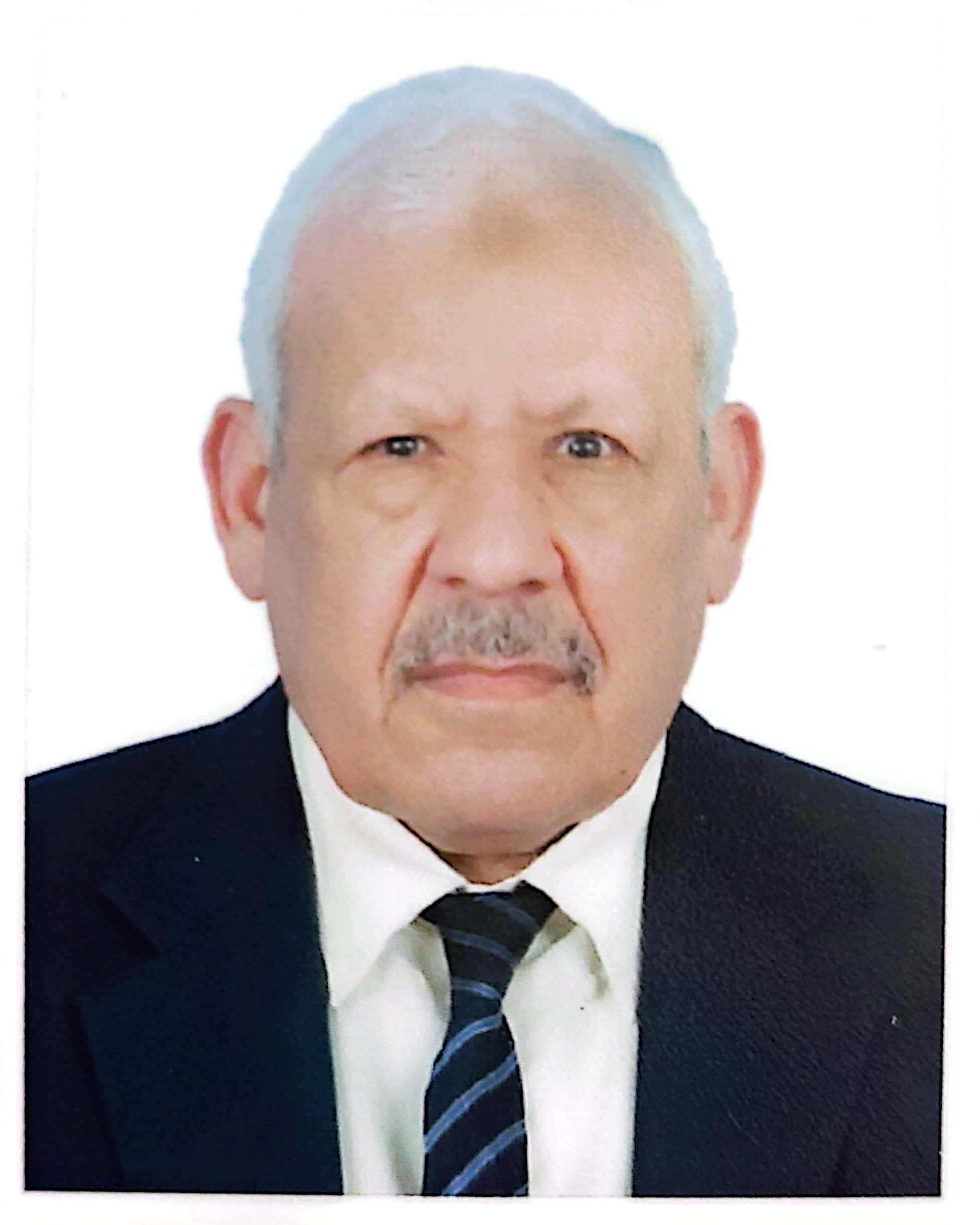 دكتور / محمود سيد أحمد